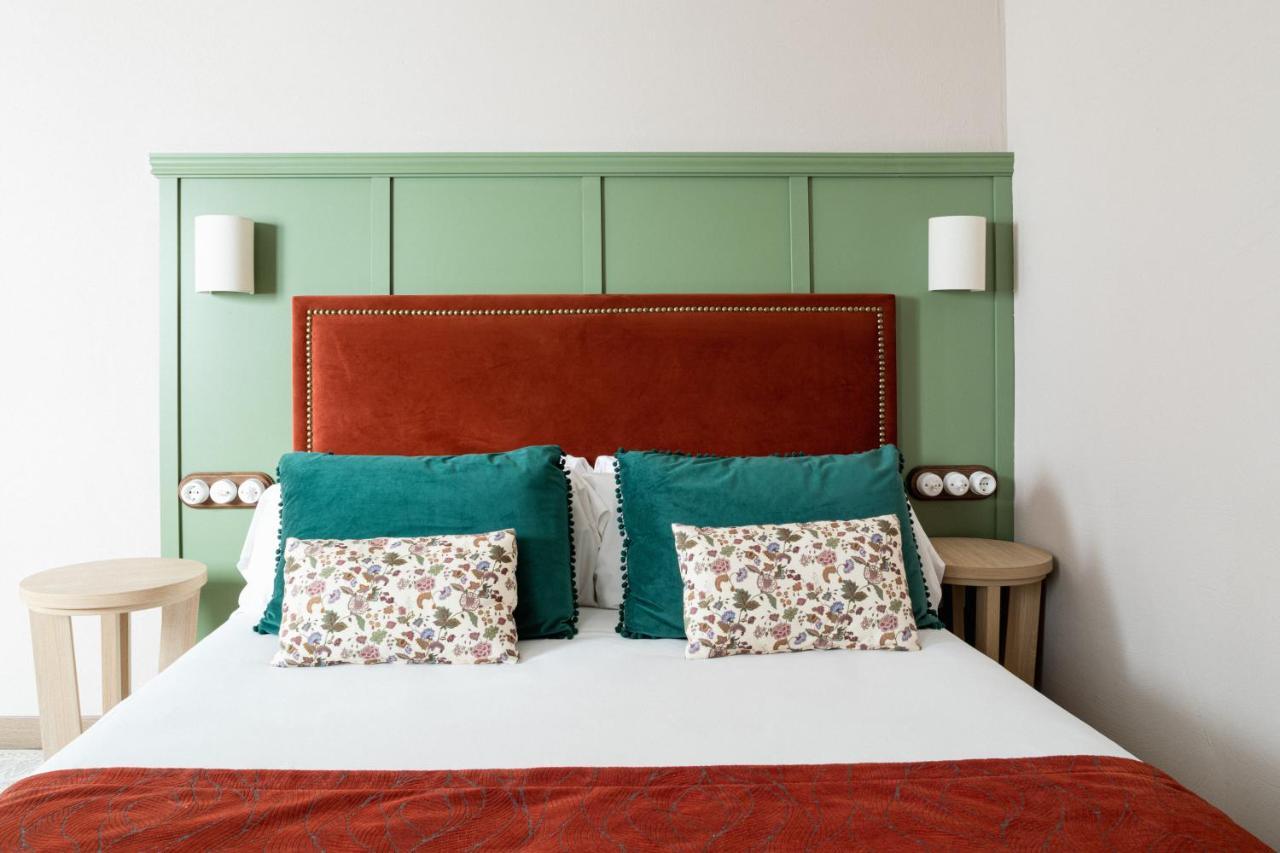 The Honest Hotel & Apartments เซบีญา ภายนอก รูปภาพ